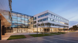 campus-st-poelten-bei-nacht__copyright__peter-rauchecker-1.jpg